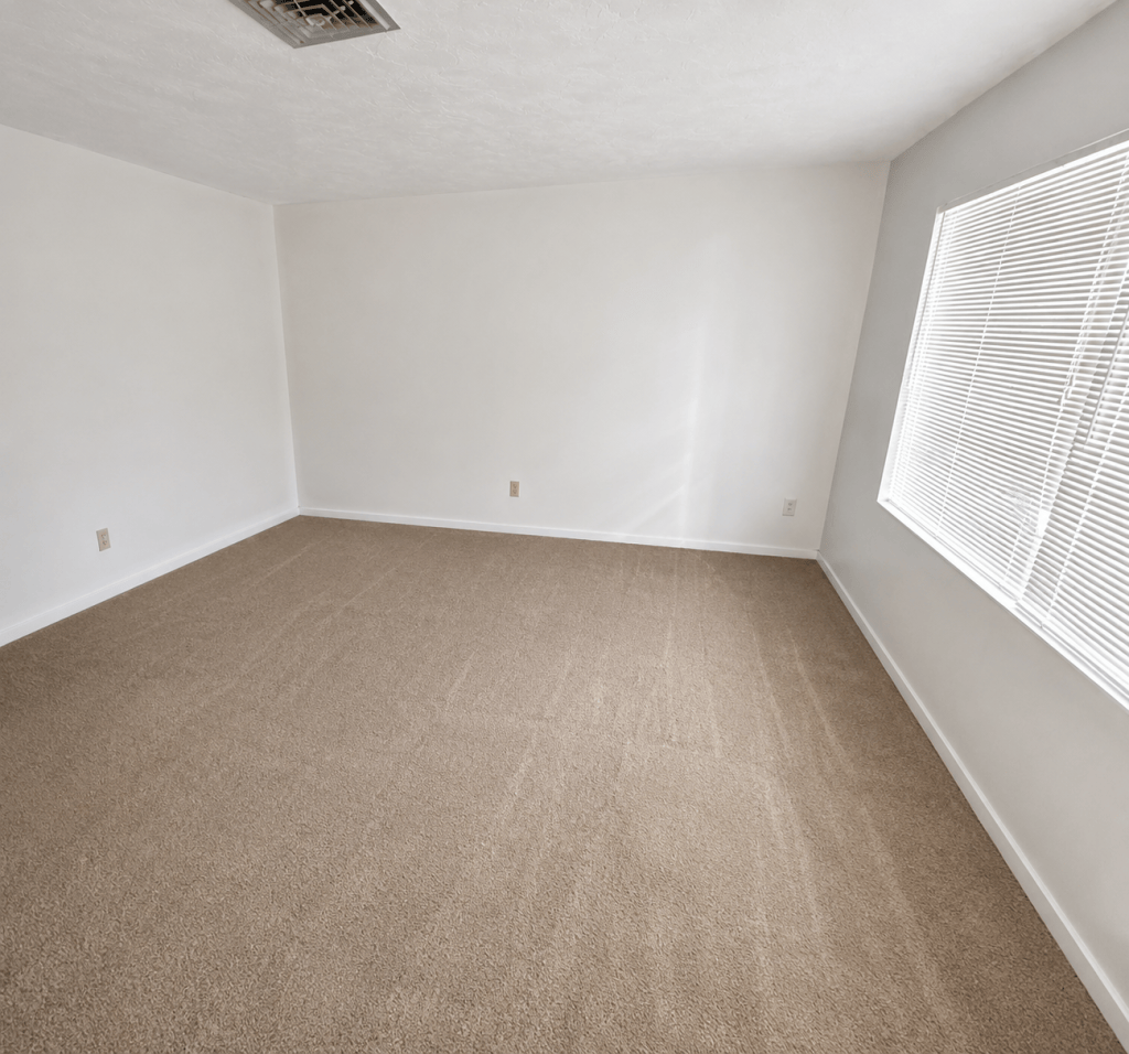 Whole house cleanout after the rooms was cleared by Ocala Cleanout Specialists